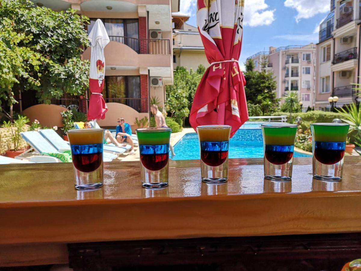 Family Hotel Rainbow Święty Włas Zewnętrze zdjęcie