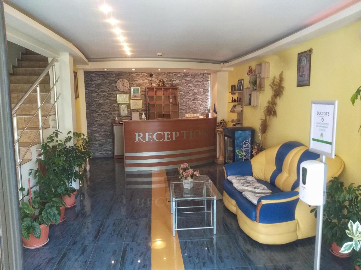 Family Hotel Rainbow Święty Włas Zewnętrze zdjęcie